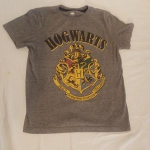 Kid's size 8 Hogwarts T-shirt. Great condition.